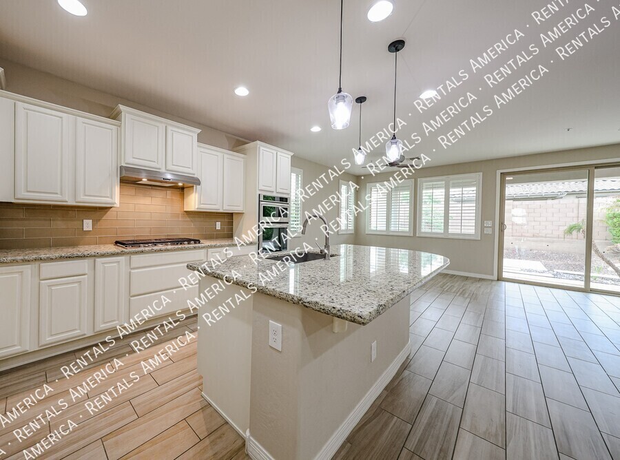 Primary Photo - 12794 W Burnside Trail