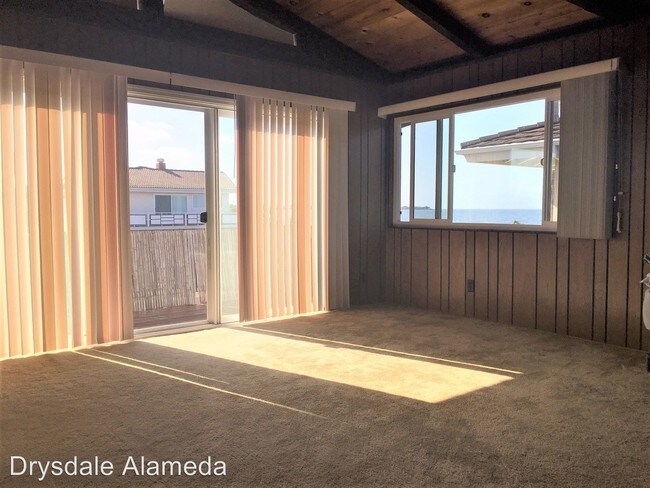 Building Photo - 2 br, 2 bath House - 305 FairHaven
