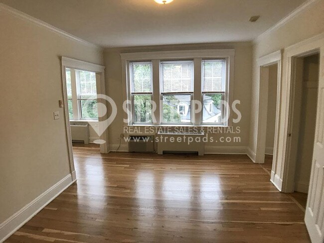 Building Photo - 2 bedroom in Cambridge MA 02138
