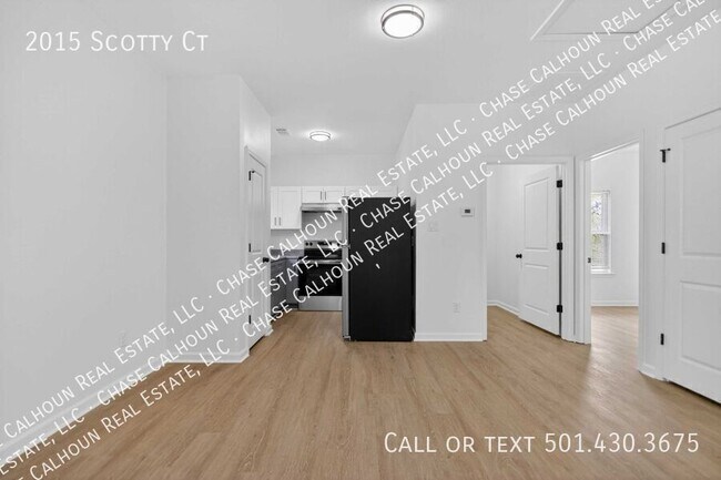 Building Photo - 2015 Scotty Ct