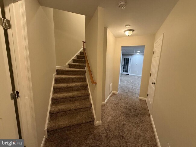 Foto del edificio - 10526 Abingdon Way