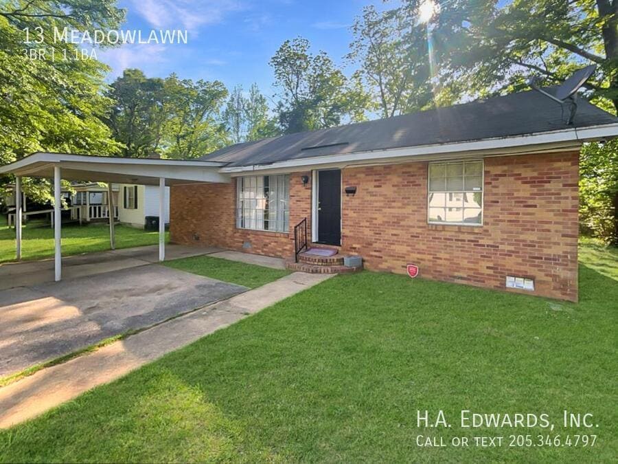 13 Meadowlawn- - 13 Meadowlawn-