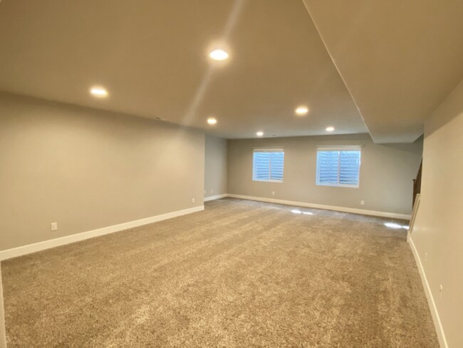 Building Photo - 2480 Barela Dr