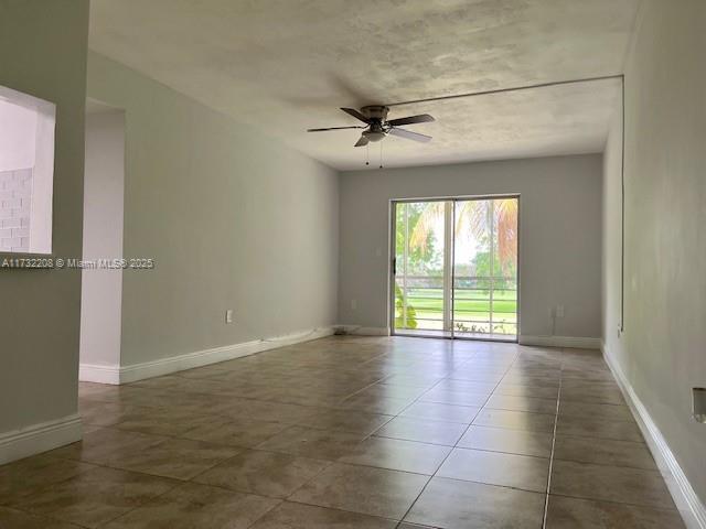 Foto del edificio - 15888 SW 95th Ave