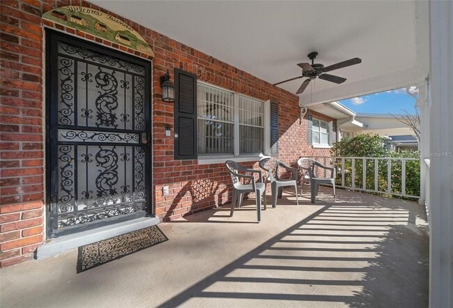 Foto del edificio - 8671 SW 97th St