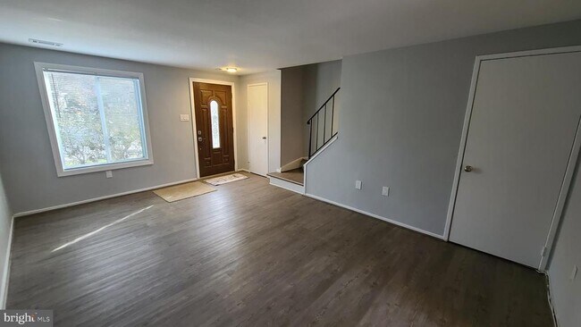 Foto del edificio - 10724 Lester St