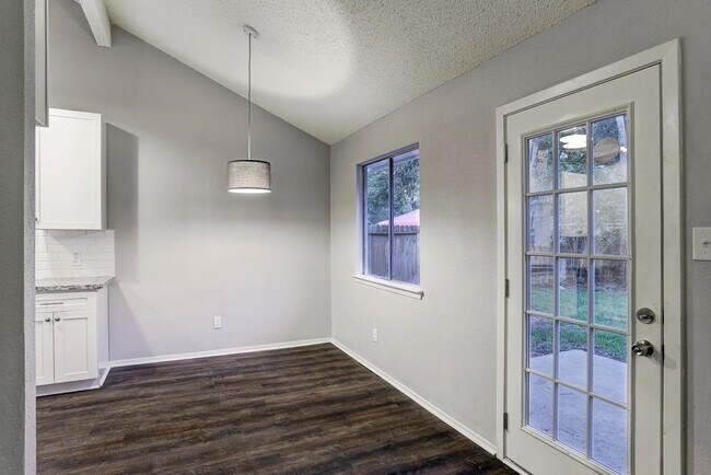 Building Photo - 1031 Golden Nugget Ct