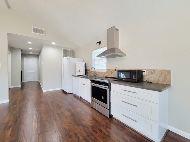 Building Photo - 289 Broken Arrow Trail