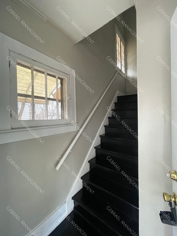 Foto del edificio - 1445 Kearsley Park Blvd