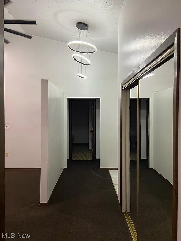 Foto del edificio - 6583 Harris Rd