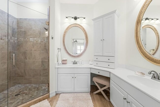 Building Photo - Gorgeous 3/2 Condo in Lexington Country Club