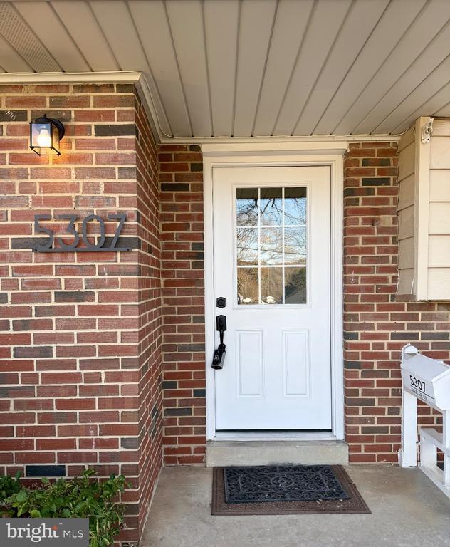 Foto del edificio - 5307 Kepler Ln