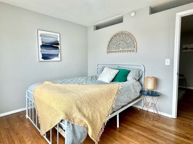 Foto del edificio - 5445 Chippewa St