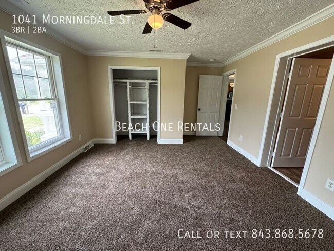 Foto del edificio - 1041 Morningdale St.-
