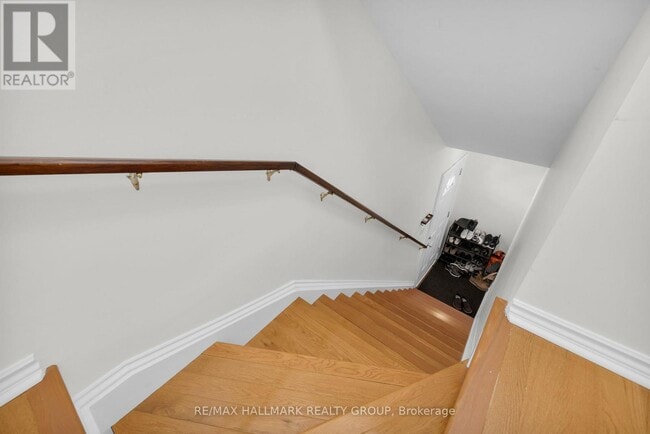 Building Photo - 491 Evered Ave