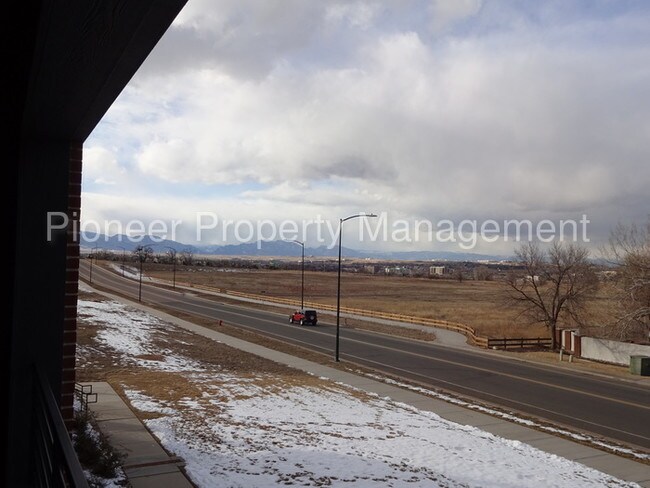 Building Photo - 5411 W 97th Pl