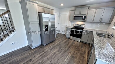 Building Photo - 34 Virginia Commons Dr