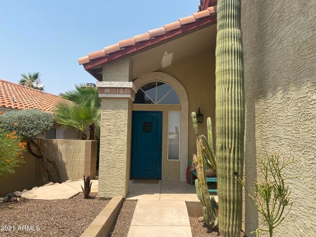 Foto del edificio - 4110 E Mountain Vista Dr