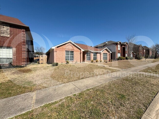 Building Photo - 4133 Baccarat Dr