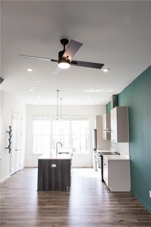 Building Photo - 728 Perch Pl