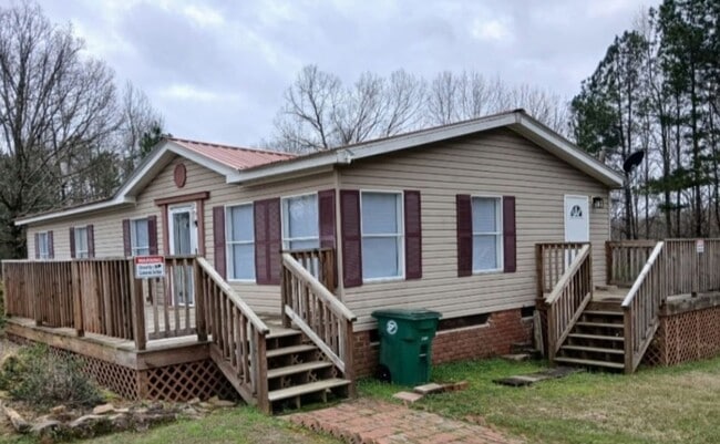 Building Photo - 812 Co Rd 848