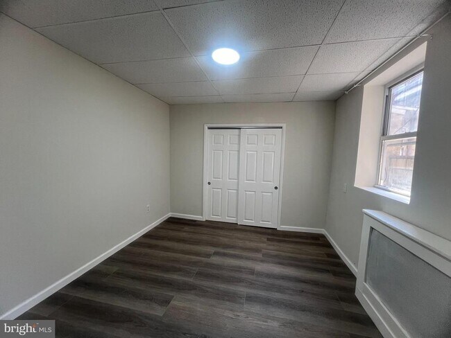 Building Photo - 1337 E Passyunk Ave