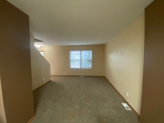 Building Photo - 6510 S 167th Ave