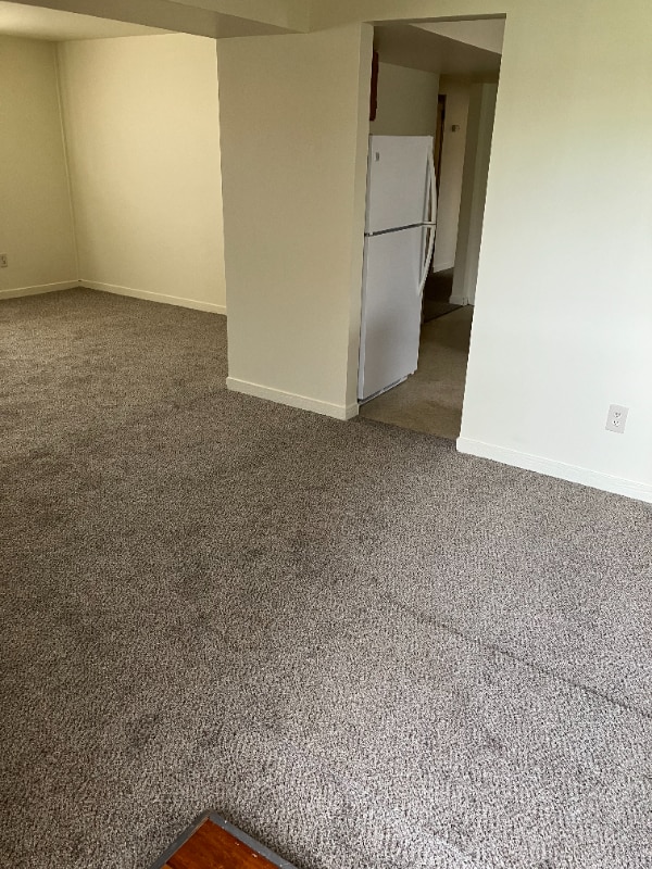 Building Photo - 1120 10th Ave NW