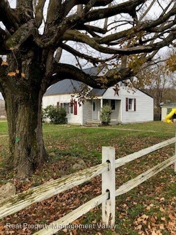 Building Photo - 3 br, 2 bath House - 222 Chestnut Street