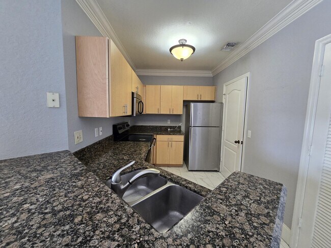 Foto del edificio - 504 Belmont Pl