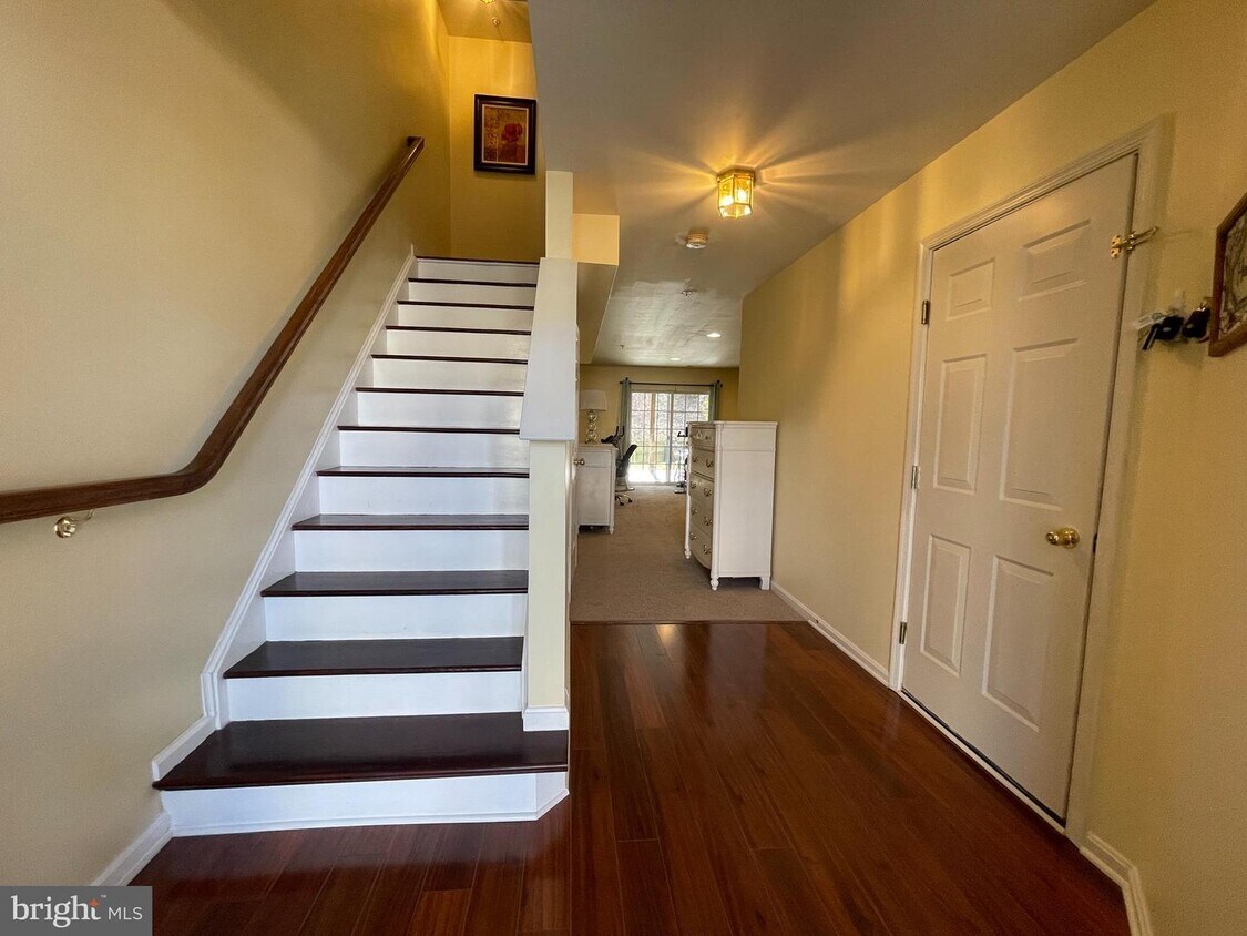 1816 Reading Ct, Mount Airy, MD 21771 Townhome Rentals in Mount Airy MD