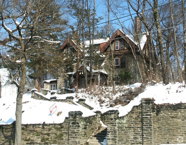 Building Photo - 6407 Wayne Ave