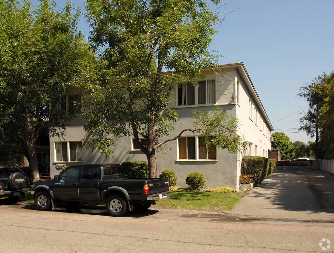 Building Photo - Colfax-Blix Apartments