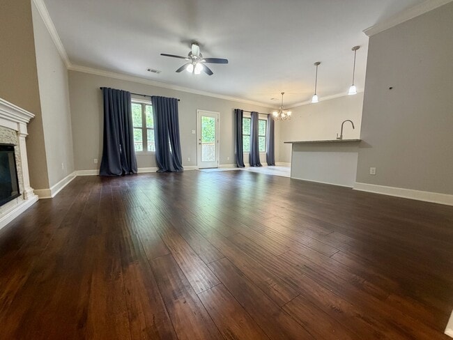Building Photo - 4512 Western Woods Dr