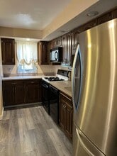 Building Photo - 4856 Edsal Dr