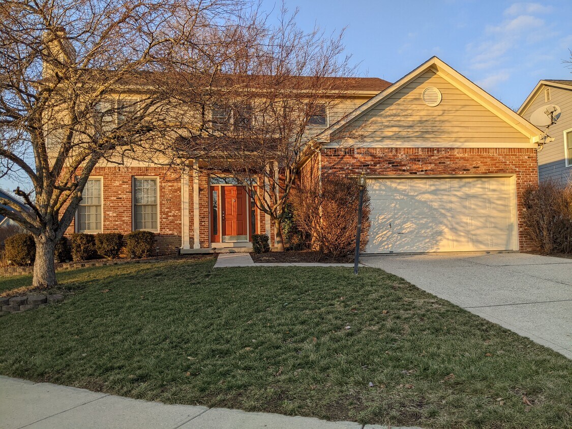 Primary Photo - 1040 Churchill Ct