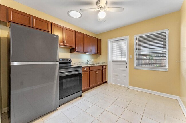 Foto del edificio - 1007 N Thornton Ave