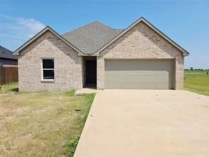 Building Photo - 1045 Springview Ln