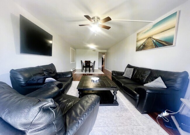 Foto del edificio - 5447 W Lawrence Ave