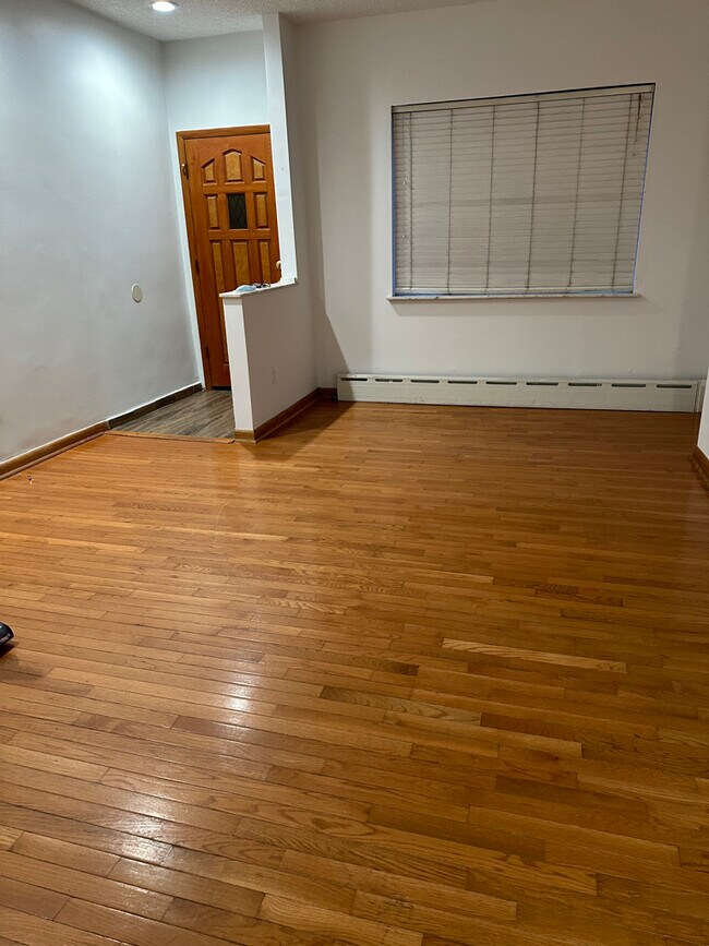 Hardwood oak floors on 1st floor and bamboo on 2nd floor - 2318 S Carlisle St