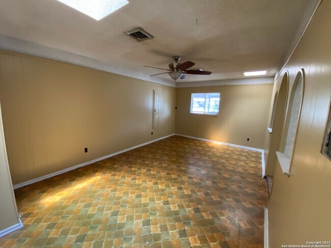 Foto del edificio - 5914 Fermi Dr