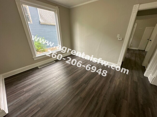 Foto del edificio - 915 Lincoln Ave