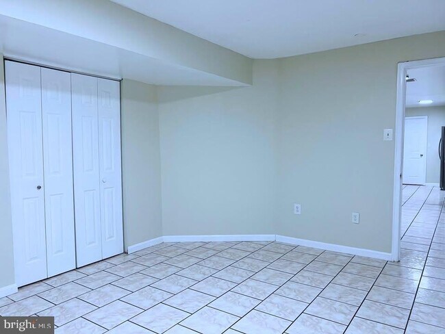 Foto del edificio - 8186 Paper Birch Dr