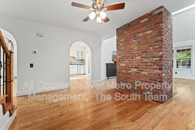 Foto del edificio - 7731 S Curtice Way