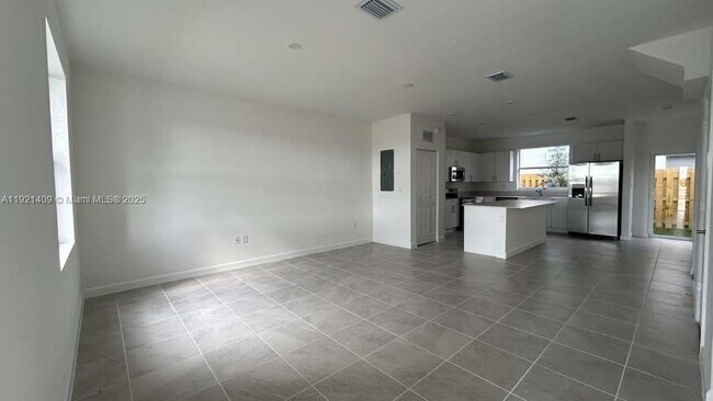 Foto del edificio - 1126 NW 2nd Ter