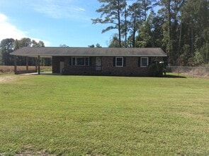 Building Photo - 6045 Hwy 17