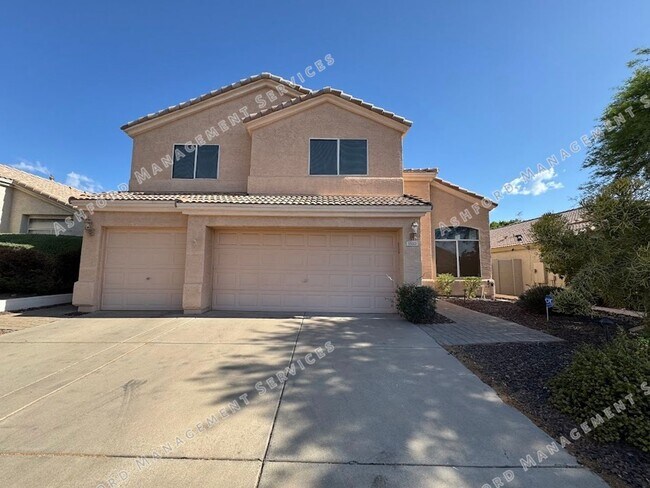 Building Photo - HALF OFF FIRST MONTH'S RENT! 4 BEDROOM 2.5 BATHROOM HOME