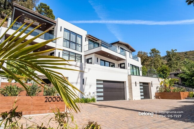 Building Photo - 20000 Laguna Canyon Rd