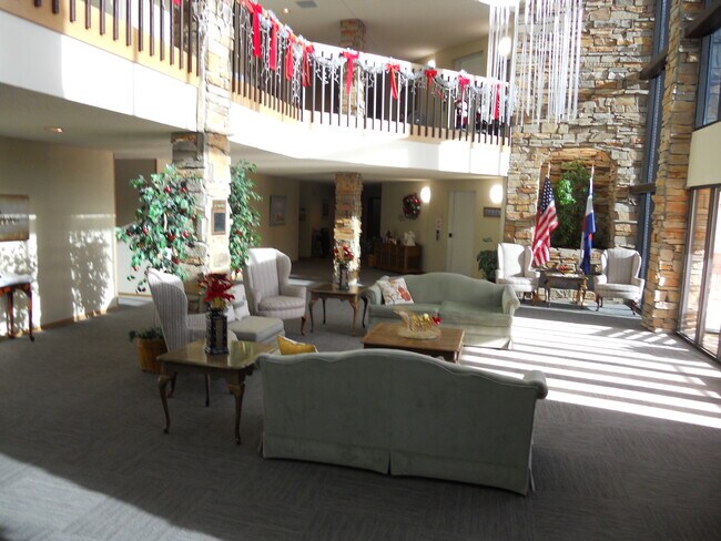 Corbin Manor Lobby - 12565 Sheridan Blvd