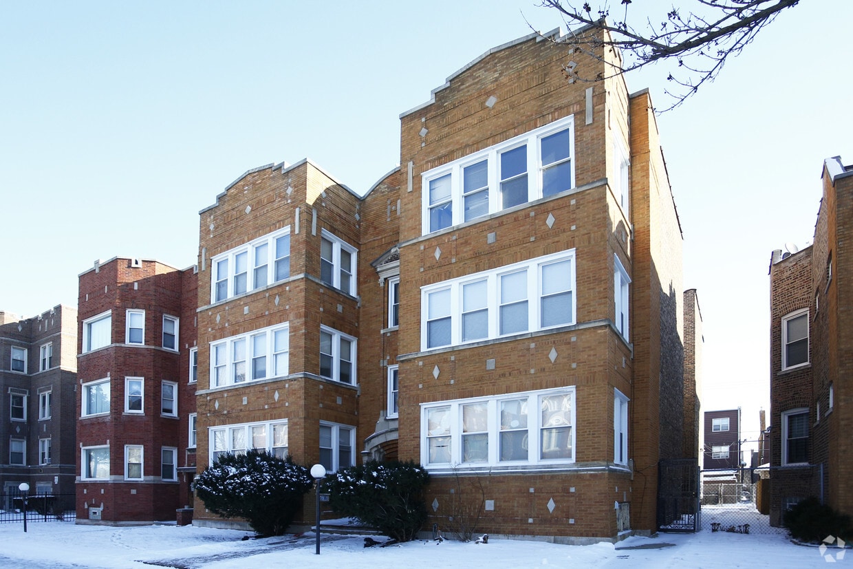 Building Photo - 7929 S Saint Lawrence Ave